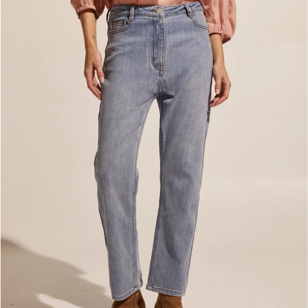 Zoe Kratzmann jeans
